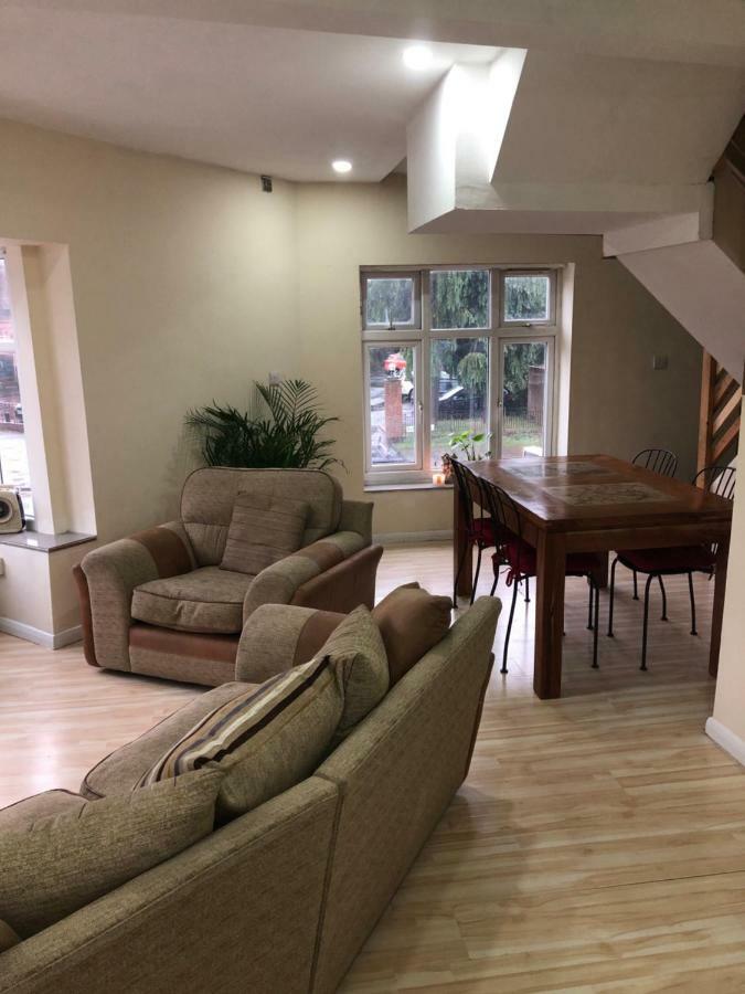 Treetops Flat2 Hall Green B28 Birmingham Eksteriør bilde